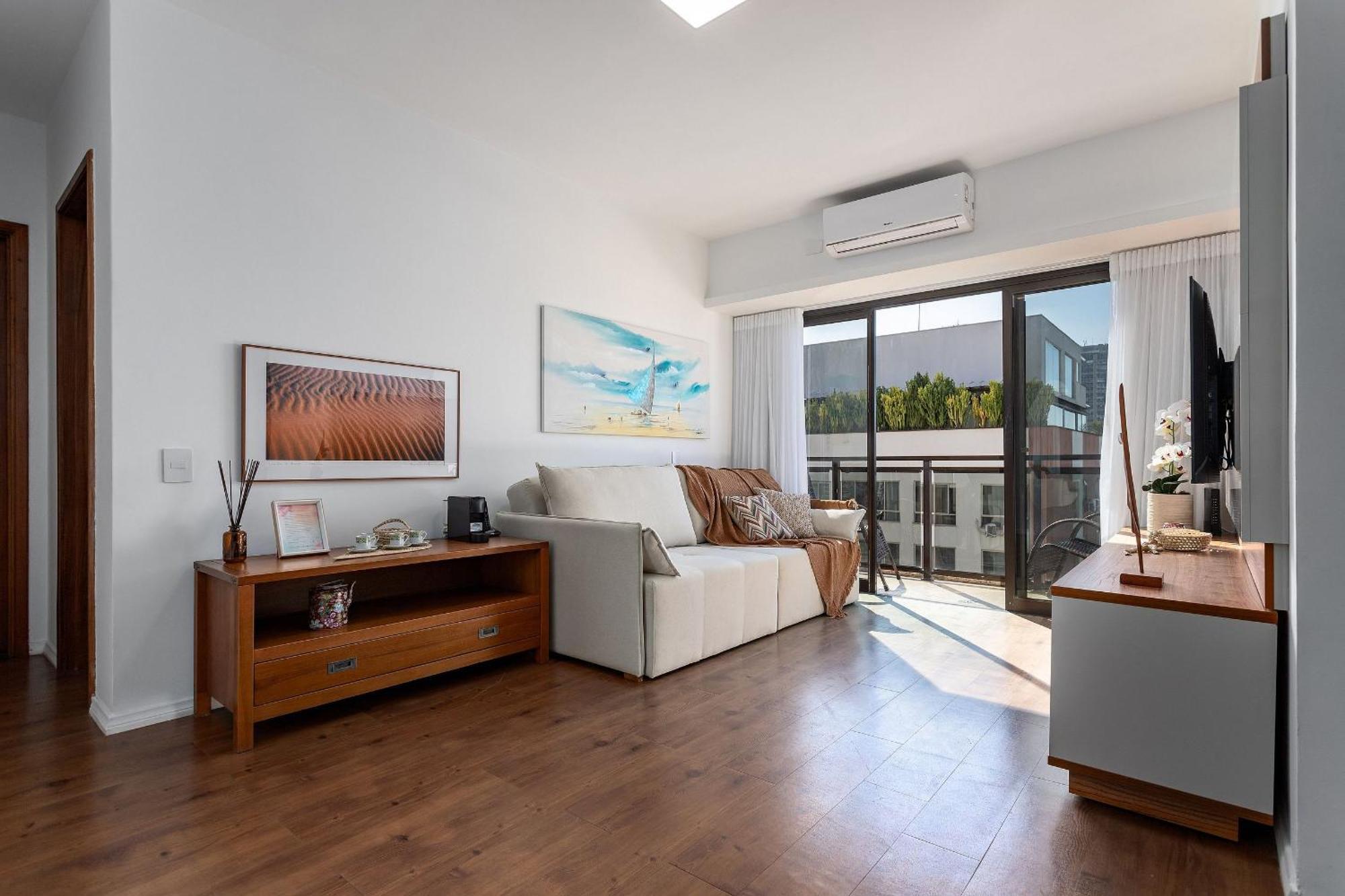 Apartamento Flat Leblon - Vista Mar E Vista Cristo Rendendo - 300m E 150m Metro - Ar Condicionado, Smartv 50
